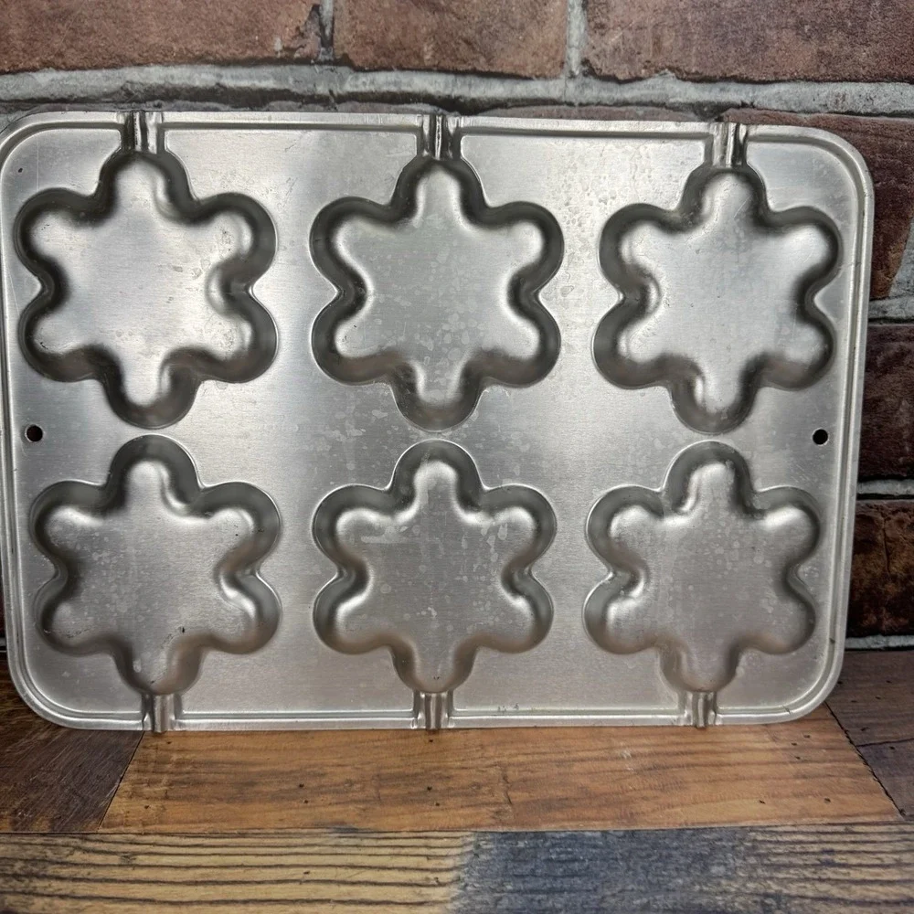 Wilton Blossom Pop‎ Cookie Treat Pan #2105-8109 (1999) Wilton Cake Pop Flower